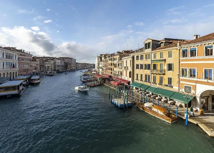 Rialto Grand Canal By Wonderful Italy
