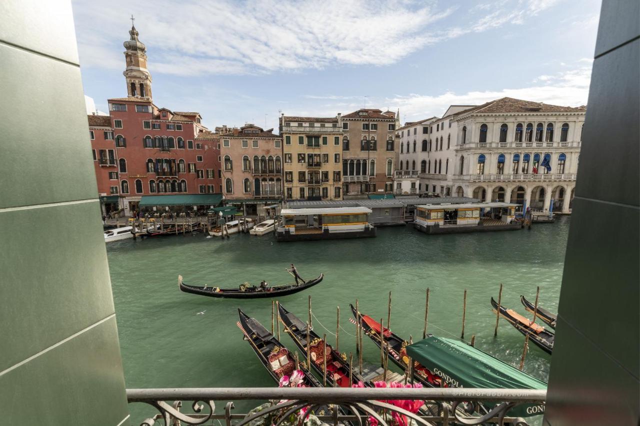 Rialto Grand Canal By Wonderful Italy Venedig